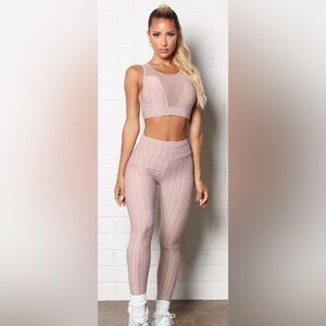 LA Society Textured Scrunch Butt Leggings & Sports Bra Set Size Small